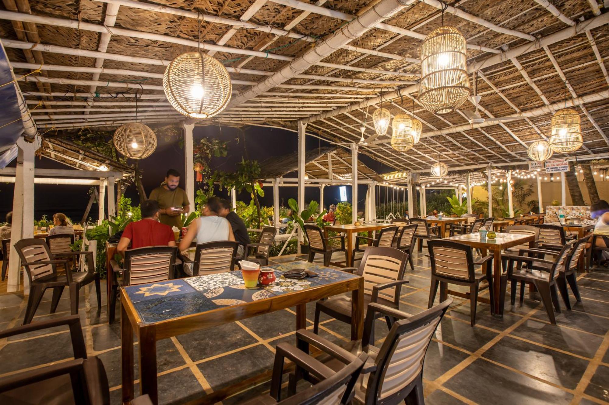 Sunset Cafe Beach Stay โกการ์นา ภายนอก รูปภาพ